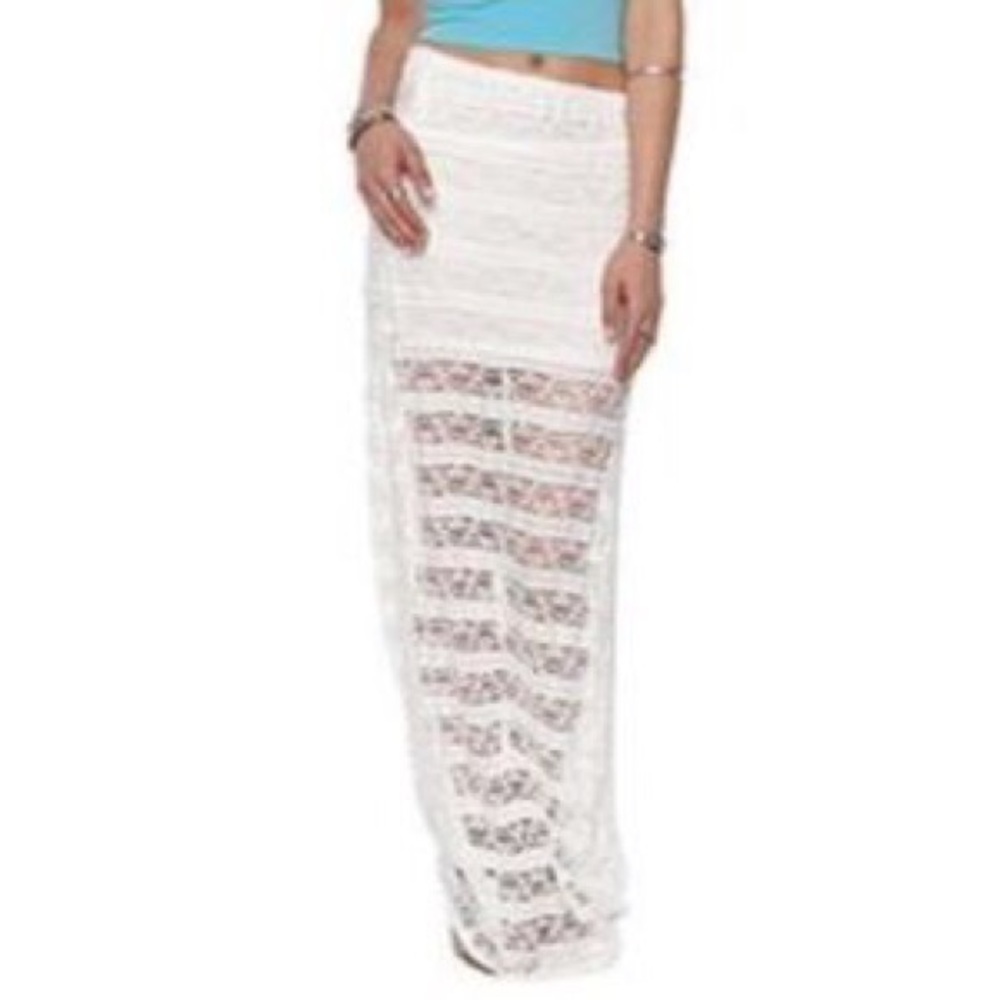 LA Hearts Lace Crotchet Maxi Skirt
